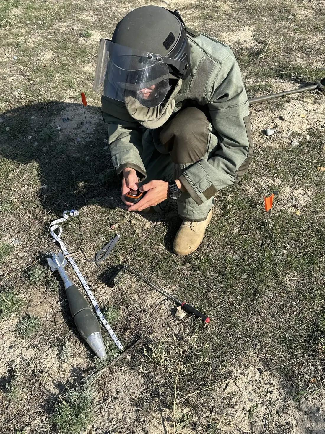 HERO: field reporting and coordination for explosive ordnance disposal teams